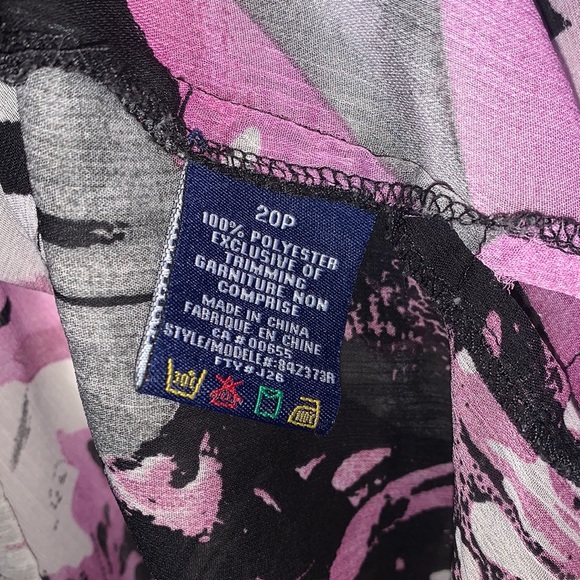 Sheer floral top - Picture 2 of 3